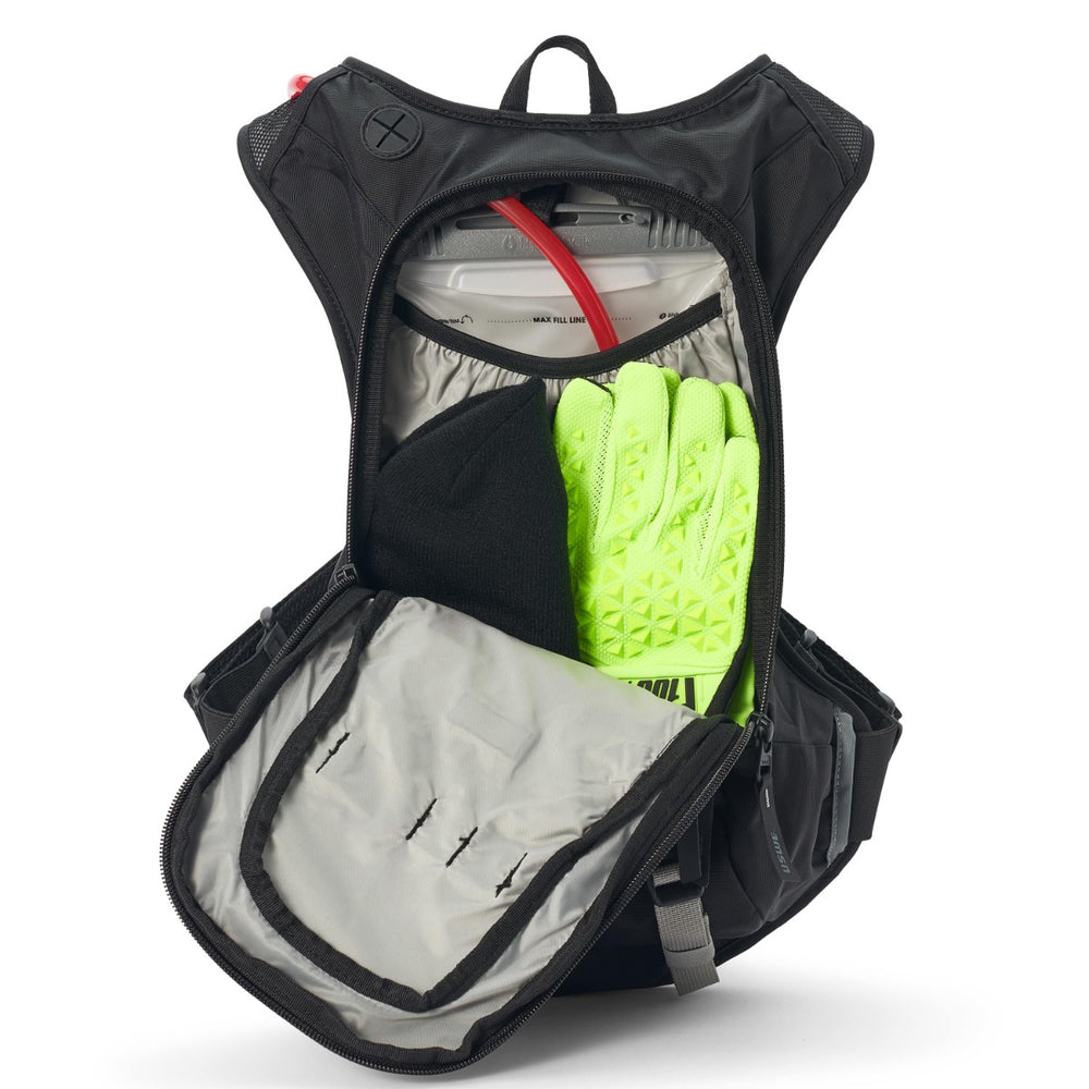 
                      
                        USWE RAW 12 HYDRATION PACK - CARBON
                      
                    